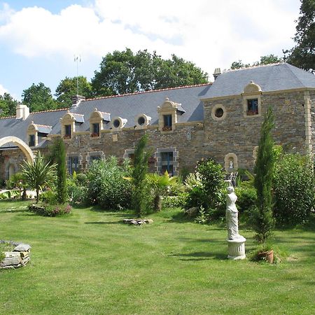 Le Clos Saint Fiacre Hotel Carentoir Eksteriør billede