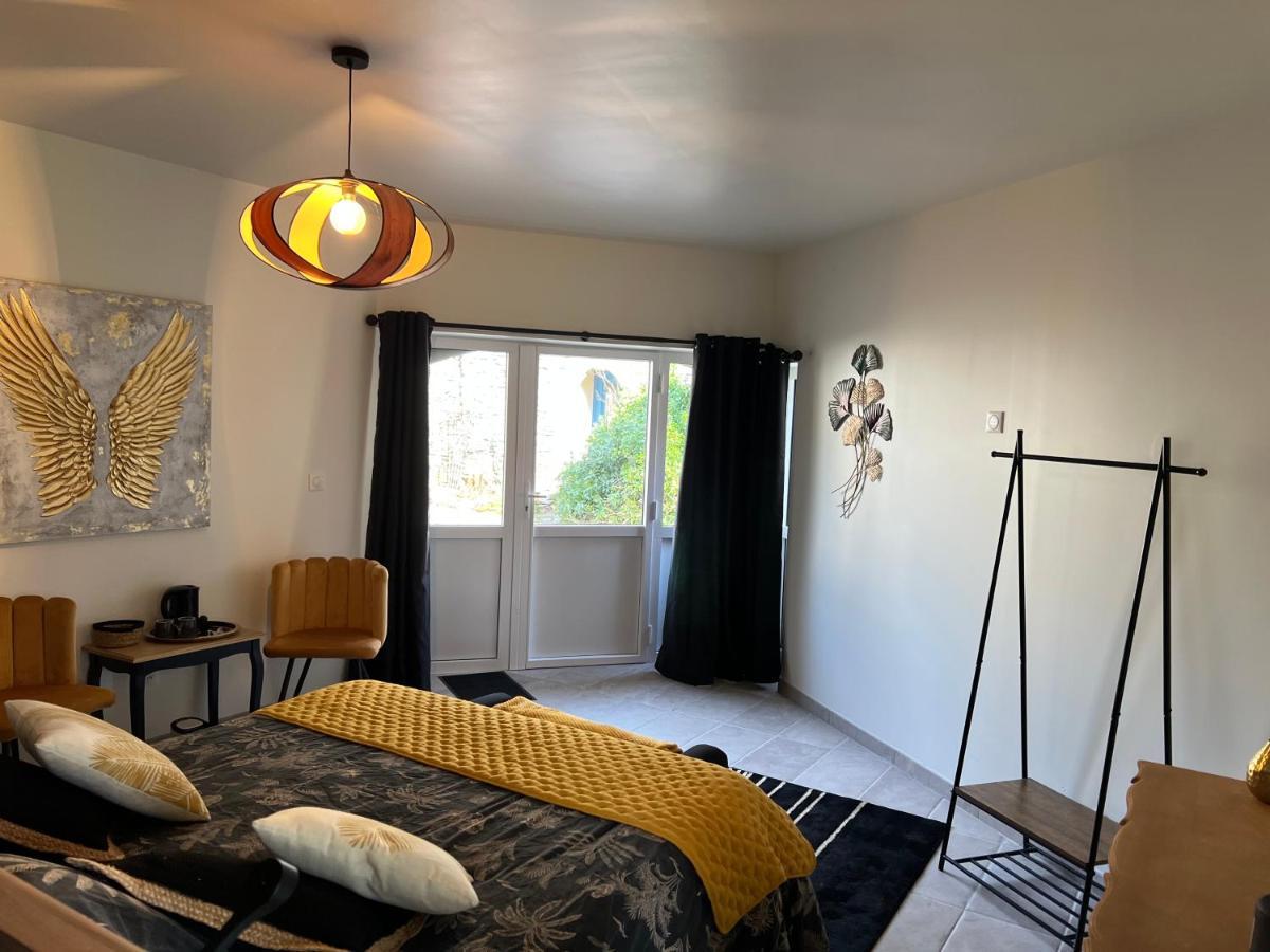 Le Clos Saint Fiacre Carentoir Eksteriør billede
