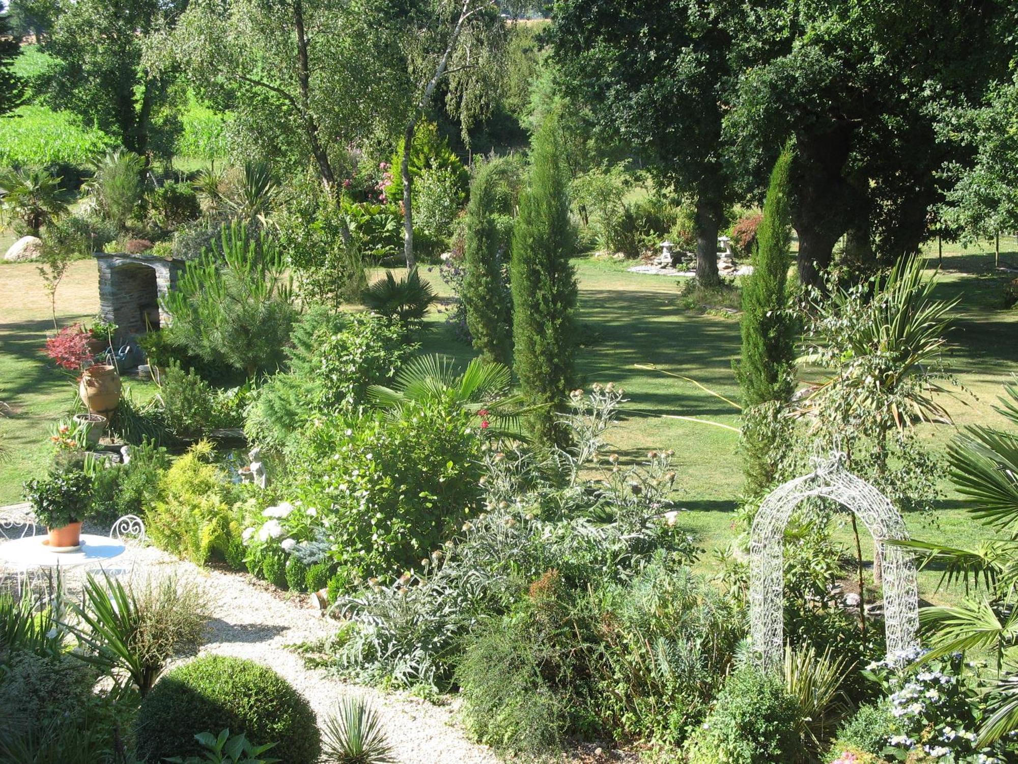 Le Clos Saint Fiacre Hotel Carentoir Eksteriør billede